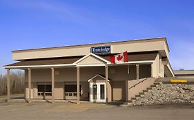 Travelodge By Wyndham Kapuskasing Exterior photo