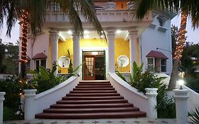Mansion Giahn Bed&Breakfast Cancún Exterior photo