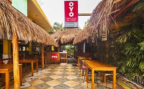 Oyo Hotel Playa Del Carmen Exterior photo