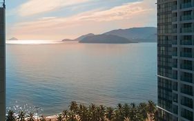 Aaron Hotel Nha Trang Exterior photo