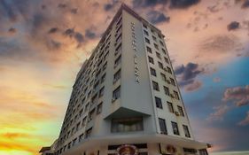 Umuarama Plaza Hotel By Castelo Itaipava Goiânia Exterior photo