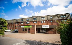 Hotel Campanile Swindon Exterior photo