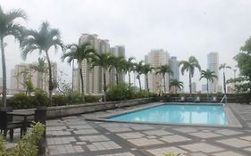 Pearl Manila Hotel Exterior photo