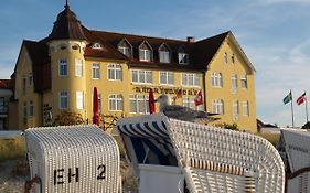 Hotel Schweriner Hof Ostseebad Kühlungsborn Exterior photo