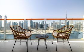 Ferienwohnung Unlock Waters Edge Dubai Exterior photo