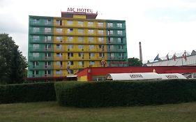 ABC Hotel Neutra Exterior photo