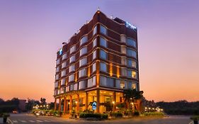 Hotel Best Western Merrion Amritsar Exterior photo