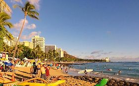 Aparthotel Aqua Aloha Surf Waikiki Exterior photo