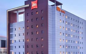 Hotel Ibis Surabaya City Center Exterior photo