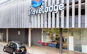 Travelodge London Chessington Tolworth Exterior photo