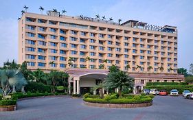 Hotel Sayaji Indore Exterior photo