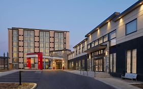 Towneplace Suites By Marriott Oshawa Exterior photo