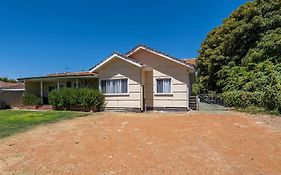 Busselton River Cottage Exterior photo