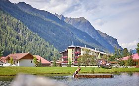 Bio Hotel Stillebach St. Leonhard im Pitztal Exterior photo