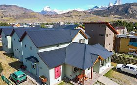 Hosteria Vertical Lodge El Chaltén Exterior photo