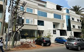 Upar Hotels Indiranagar Bangalore Exterior photo