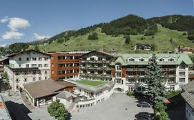 Hotel Schwarzer Adler - Sport&Spa St. Anton am Arlberg Exterior photo