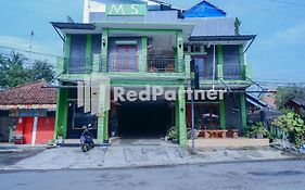 Ms Hotel Pangandaran Mitra Reddoorz Exterior photo