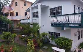 Ferienwohnung 4Js Vacation Inc. - Luxury Studio Gros Islet Exterior photo