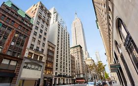 Hotel Le Meridien New York, Fifth Avenue Exterior photo