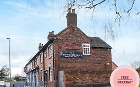 Oyo Tamworth Arms Boutique Pub & Hotel Exterior photo