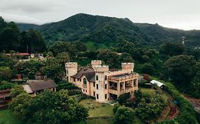 Hostel Bambuda Castle Boquete Exterior photo