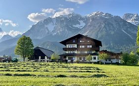 Hotel Pension Möslehnerhof Ramsau am Dachstein Exterior photo