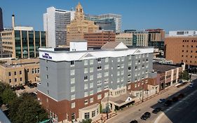 Hilton Garden Inn Rochester Downtown Exterior photo