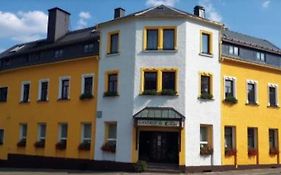 Gasthof&Hotel Zur Linde Thum Exterior photo