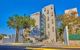 Hotel City Express Plus By Marriott Guadalajara Providencia Exterior photo