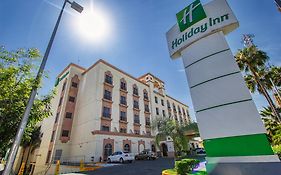 Holiday Inn León Exterior photo