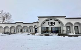 Lacombe Motor Inn Exterior photo