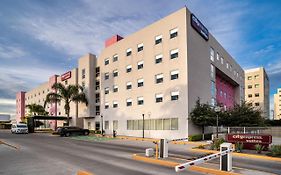 City Express Suites By Marriott Querétaro Exterior photo