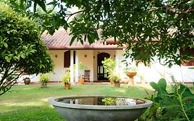 Coconut Treehouse- Villa Near Unawatuna Beach Exterior photo