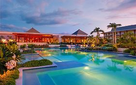 Crowne Plaza Fiji Nadi Bay Resort & Spa, An Ihg Hotel Exterior photo