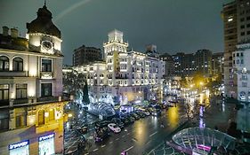 Colorit Nizami Street Apartment Baku Exterior photo