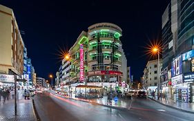 Tanha Hotel Dubai Exterior photo