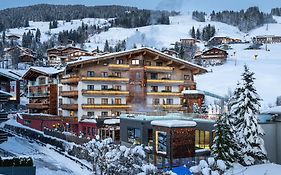 Hotel Kendler Saalbach Exterior photo