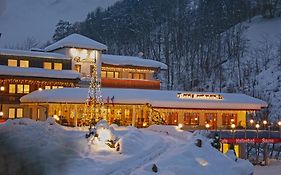 Hotel Bergkristall Silbertal Exterior photo