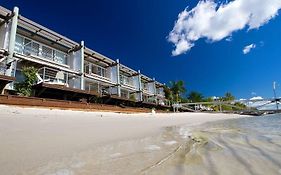 Villa Riverfront Escape With Private Beach Noosaville Room photo