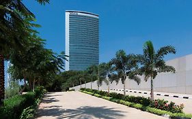 Hotel The Westin Mumbai Garden City Exterior photo