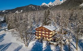 Hotel Rösslhof Ramsau am Dachstein Exterior photo