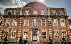 Bed and Breakfast The Red Lion Lacock Exterior photo