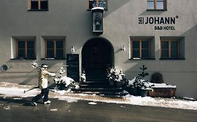 Hotel Das Johann Stuben am Arlberg Exterior photo