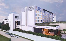 Hotel Grand Mercure Agra - An Accor Brand Exterior photo