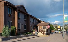 Hotel Super 8 By Wyndham Gardiner/Yellowstone Park Area Exterior photo