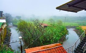 Fabhotel Prime Meera Vatika - Nr Veena Lake Mahābaleshwar Exterior photo