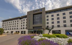 Radisson BLU Hotel Dublin Airport Cloghran Exterior photo