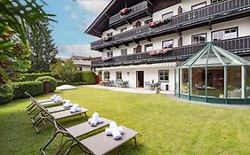 Alpen Gluck Hotel Villa Lisa Garni Kirchberg in Tirol Exterior photo