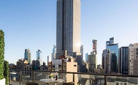 Embassy Suites By Hilton New York Manhattan Times Square Exterior photo